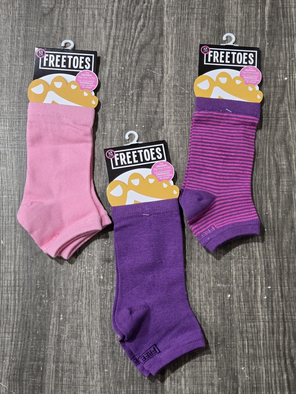 Set Of 3 Pairs Of Freetoes Socks Purple And Pink